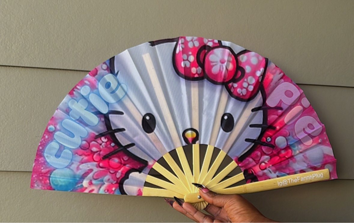 Hello Kitty Fan